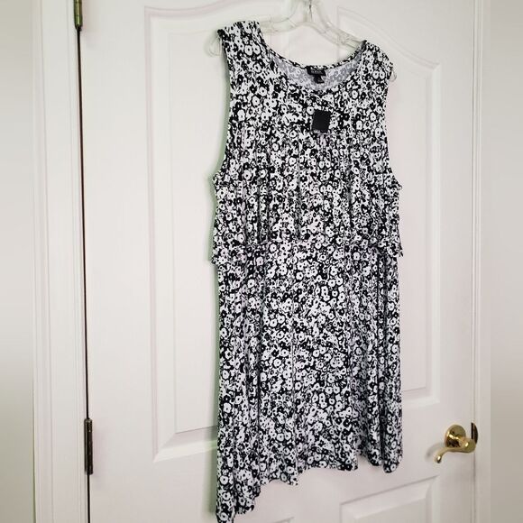 A.N.A Dress - Picture 3 of 6